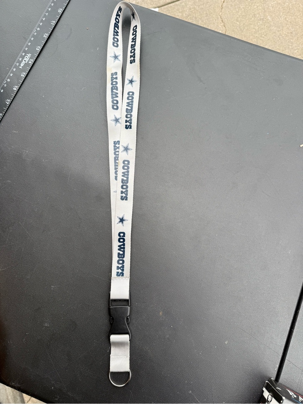 NFL Cowboys White and Navy Key Lanyard